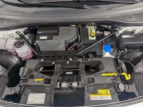 Used 2021 Volkswagen ID.4 Pro S w/ Gradient Package image 33