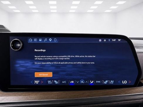 Used 2026 Chevrolet Suburban High Country AWD/4WD image 44