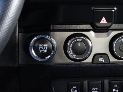 Certified 2023 Toyota Tacoma TRD Sport image 29