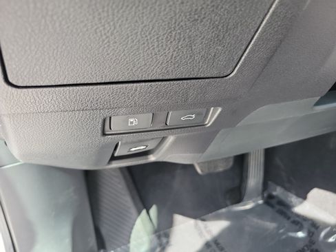Certified 2025 Lexus ES 300h w/ Premium Package FWD image 24