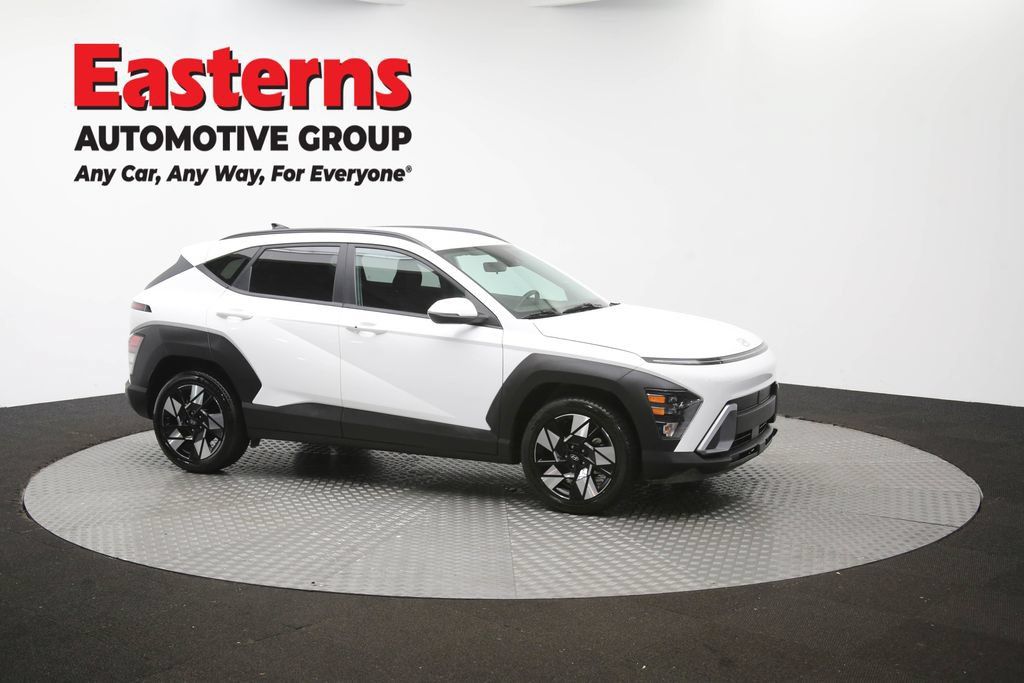 Used 2025 Hyundai Kona SEL FWD image 49