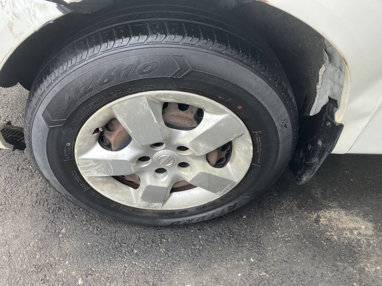 Used 2012 Nissan Rogue S FWD image 11