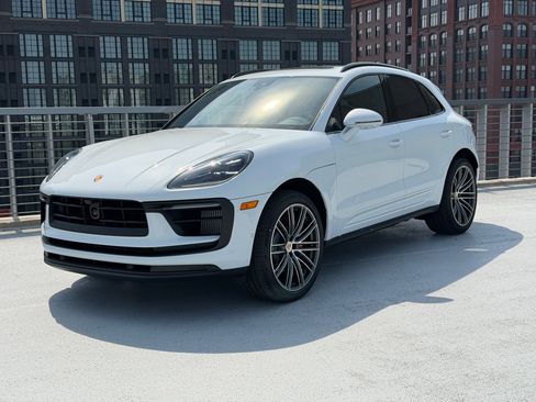 New 2026 Porsche Macan S AWD/4WD image 1