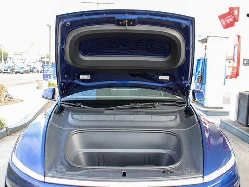 Used 2026 Tesla Model Y Long Range AWD/4WD image 46