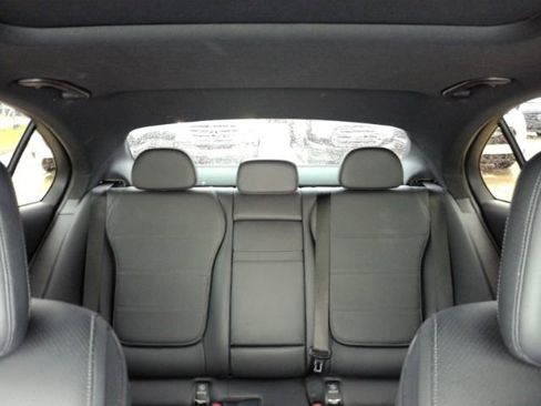 Used 2023 Mercedes-Benz C 300 Sedan image 30