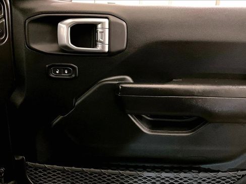 Used 2020 Jeep Gladiator Sport w/ Quick Order Package 24S image 23