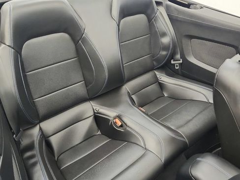 Used 2022 Ford Mustang GT Premium w/ GT Performance Package RWD image 35