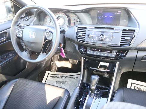 Used 2016 Honda Accord Sport image 14