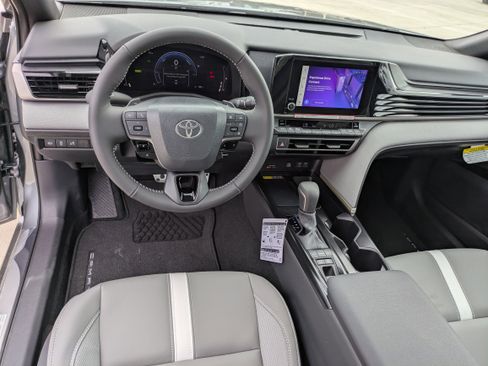New 2026 Toyota Camry SE image 16