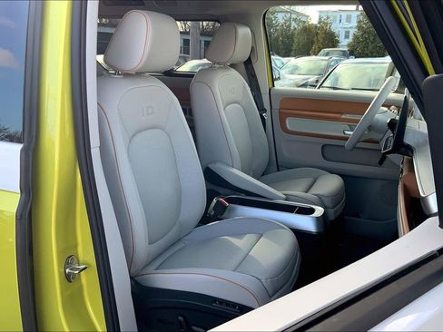 New 2025 Volkswagen ID. Buzz 1st Edition image 26