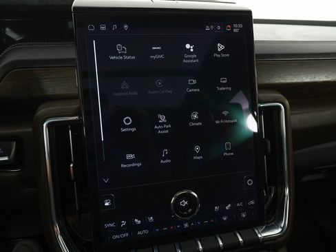 Used 2026 GMC Yukon Denali Ultimate w/ LPO, Floor Liner Package image 27