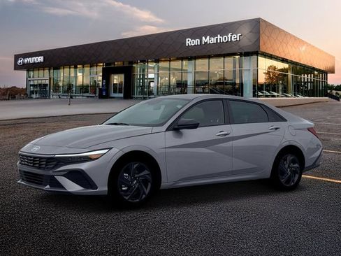 New 2026 Hyundai Elantra Sport FWD image 2