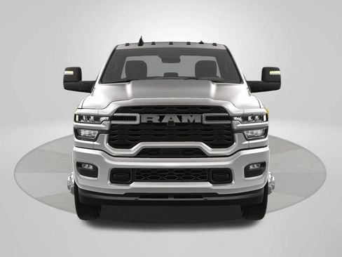 New 2025 RAM 3500 Big Horn AWD/4WD image 9