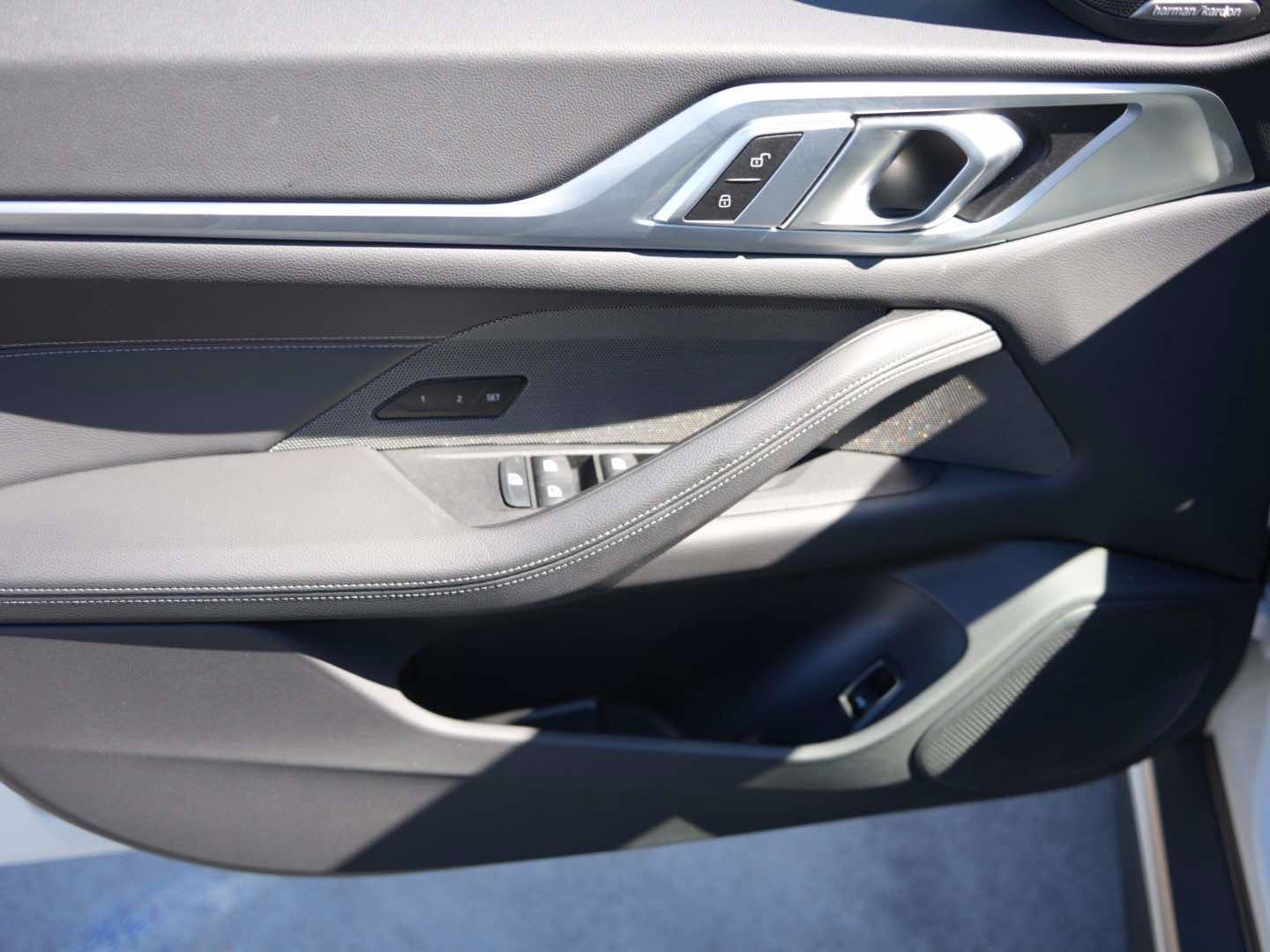 Used 2024 BMW i4 eDrive35 w/ Premium Package RWD image 12