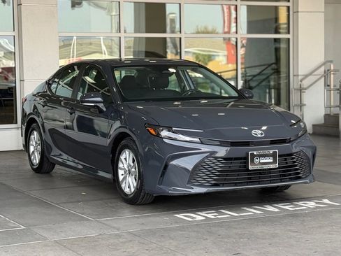 Certified 2025 Toyota Camry LE image 7