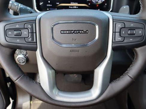 Used 2026 GMC Sierra 1500 Denali w/ Denali Reserve Package AWD/4WD image 12