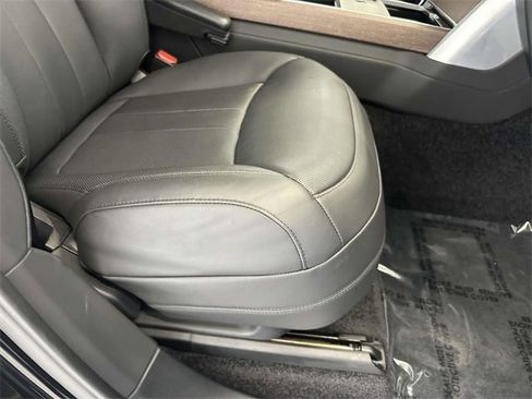 Used 2024 Land Rover Range Rover SE image 15