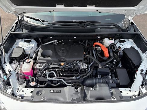 Certified 2025 Toyota RAV4 XLE AWD/4WD image 8