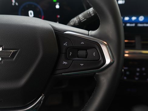 Used 2024 Chevrolet Trax ACTIV w/ Sunroof Package image 26