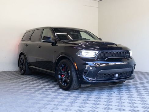 Used 2022 Dodge Durango SRT w/ Premium Interior Group AWD/4WD image 6