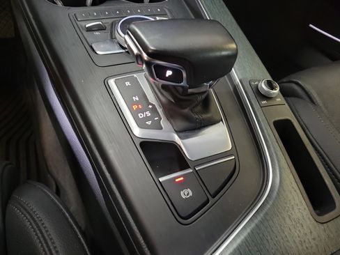 Used 2018 Audi A4 2.0T Ultra Premium Plus w/ Premium Plus Package image 29