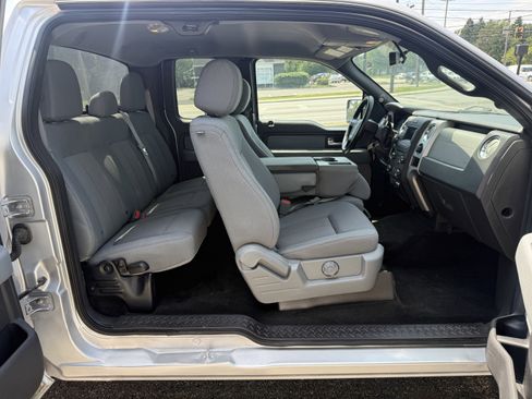 Used 2014 Ford F150 XLT w/ XLT Chrome Package AWD/4WD image 10