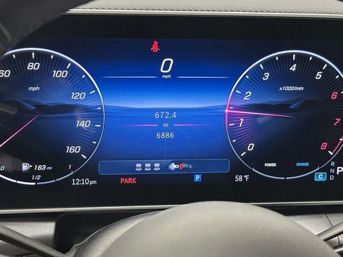 Certified 2025 Mercedes-Benz GLC 300 4MATIC image 29