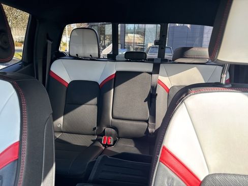 Used 2023 GMC Canyon AT4X w/ Edition 1 image 34