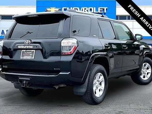 Used 2021 Toyota 4Runner SR5 RWD image 5