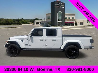 Used 2022 Jeep Gladiator Overland