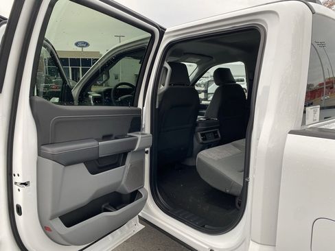 New 2026 Ford F450 XLT w/ XLT Premium Package image 29