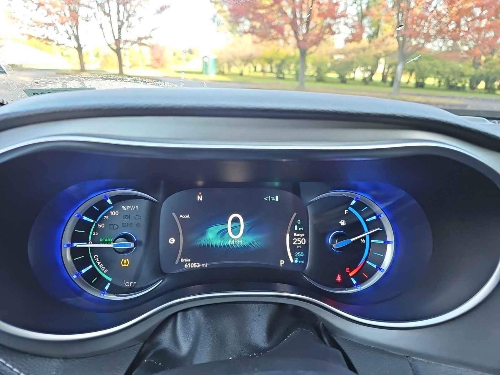 Used 2024 Chrysler Pacifica Premium FWD image 21