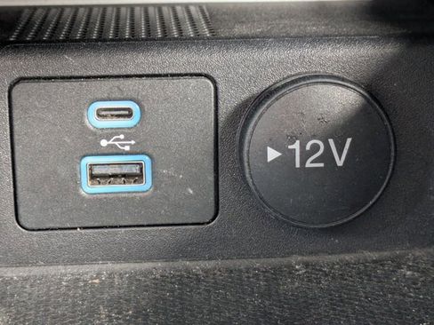 Used 2022 Ford Escape S image 20