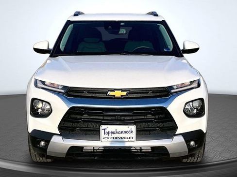 Used 2023 Chevrolet TrailBlazer LT w/ Convenience Package image 2