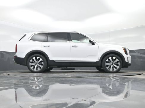 Used 2022 Kia Telluride S AWD/4WD image 37