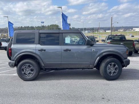 New 2026 Ford Bronco Big Bend image 2