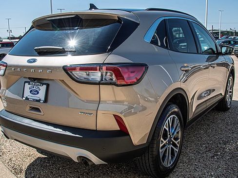 Used 2021 Ford Escape SEL w/ Technology Package AWD/4WD image 4