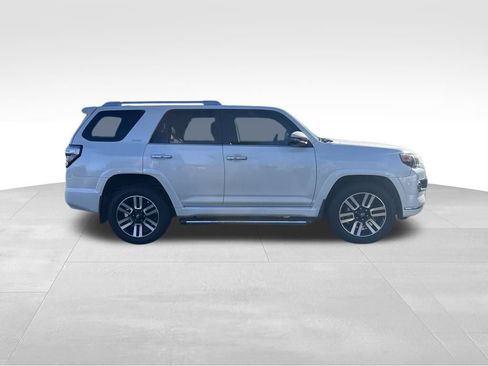 Used 2018 Toyota 4Runner Limited image 8