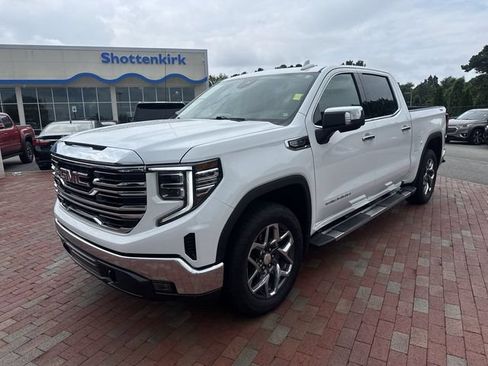 Used 2024 GMC Sierra 1500 SLT w/ SLT Premium Package AWD/4WD image 1
