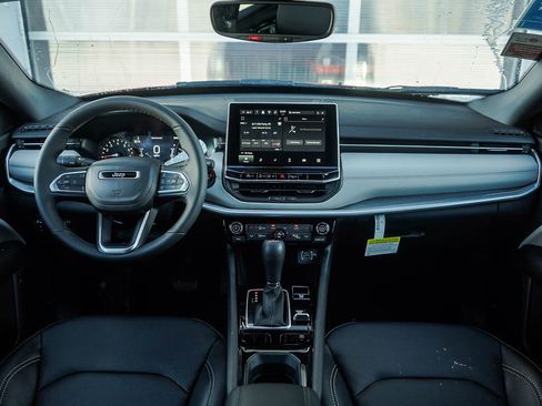 New 2026 Jeep Compass Limited image 13