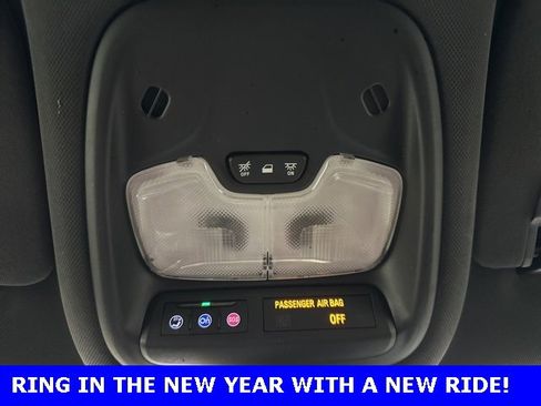 Used 2021 Chevrolet TrailBlazer ACTIV w/ Convenience Package image 26