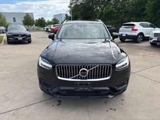 Used 2022 Volvo XC90 T6 Momentum w/ Advanced Package video 2