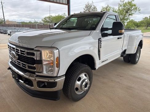 New 2026 Ford F350 XLT AWD/4WD image 3