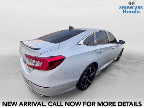 Used 2022 Honda Accord Sport image 5
