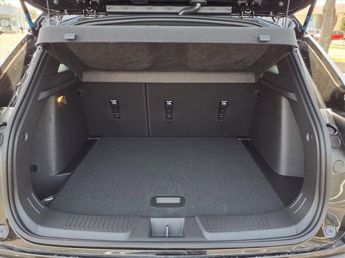 New 2026 Chevrolet Trax RS w/ Driver Confidence Package image 10