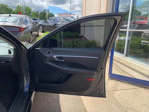 Used 2023 Hyundai Sonata SEL FWD image 19