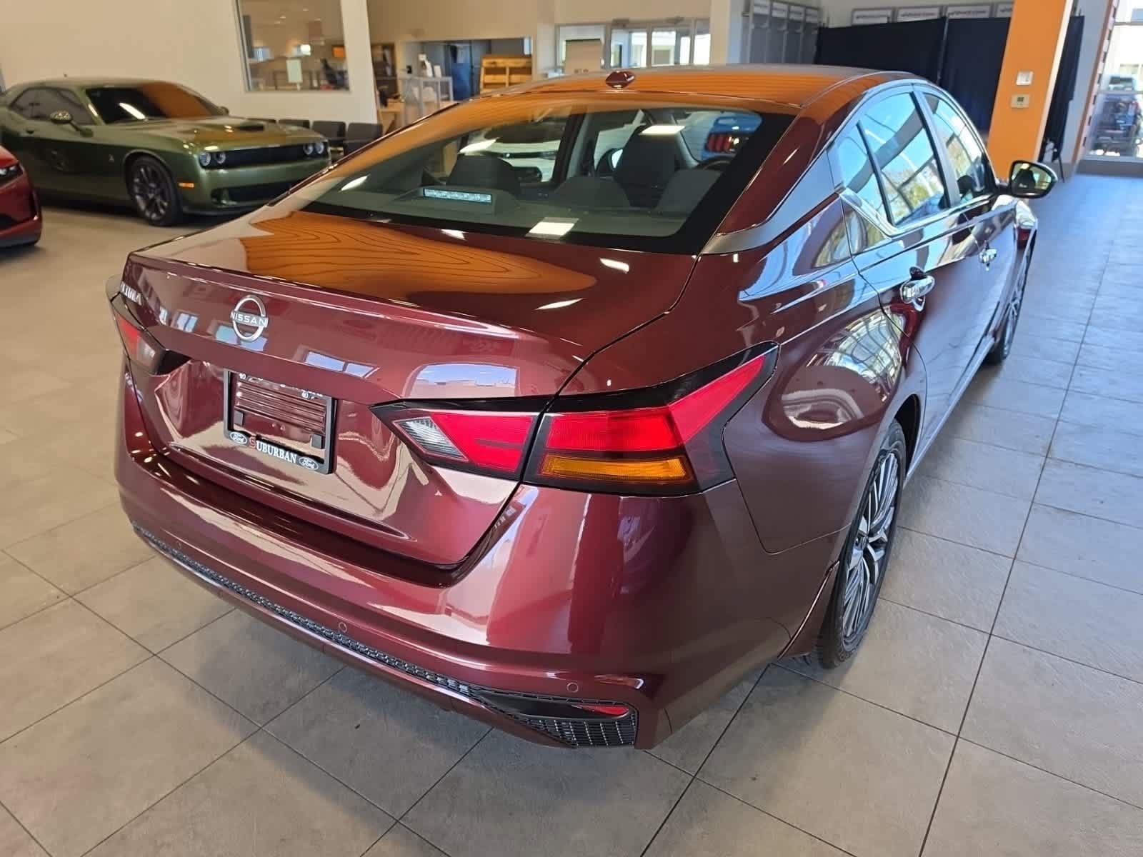 Used 2025 Nissan Altima 2.5 SV FWD image 6