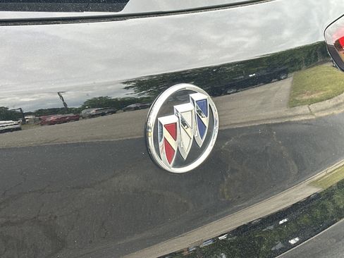 Used 2023 Buick Encore GX Preferred FWD image 11