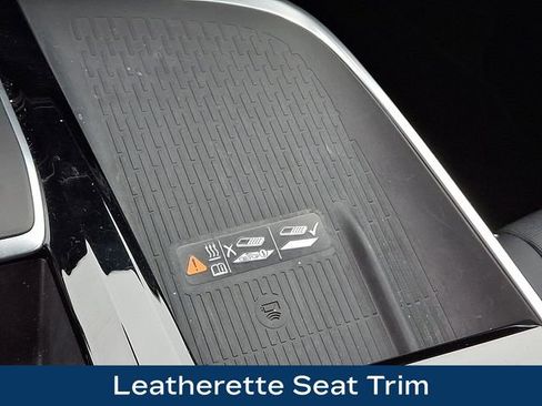 Used 2025 Buick Enclave Preferred image 29