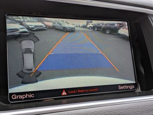 Used 2016 Audi Q5 2.0T Premium Plus w/ Technology Package image 13